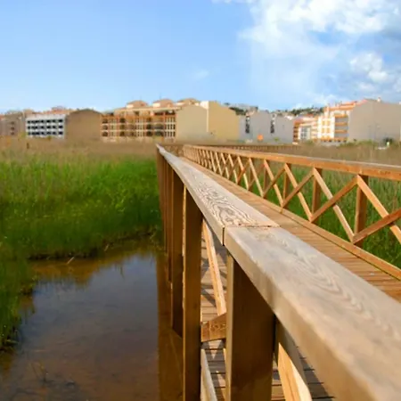 Bonito Atico Con Aire Acondicionado,piscina Comunitaria, Parking Y Wifi * Пеньискола